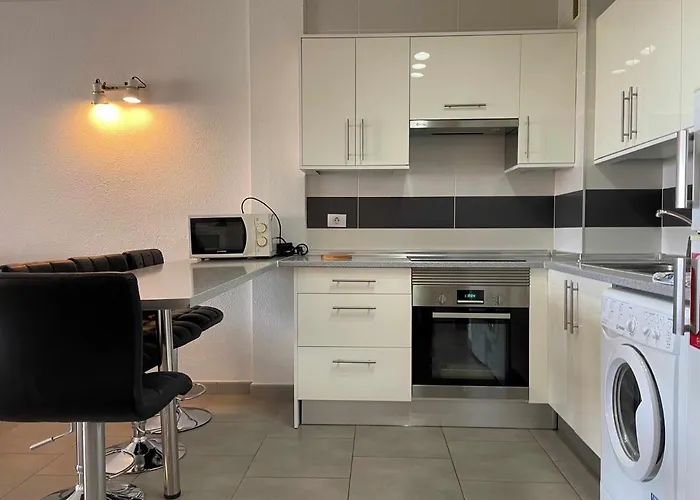 San Marino Cristianos Marcus Management *