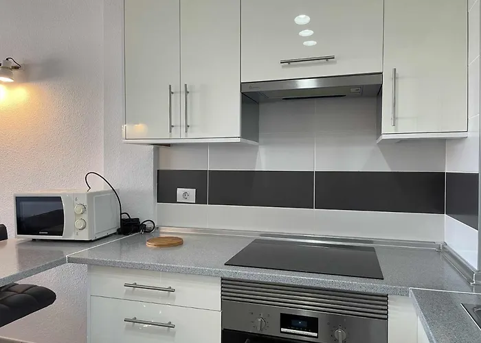 San Marino Cristianos Marcus Management Los Cristianos (Tenerife)